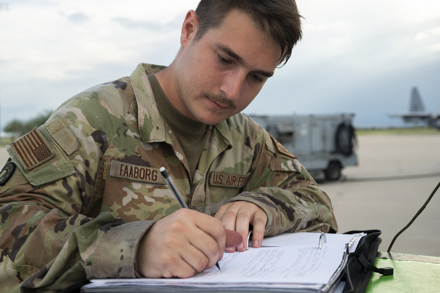 Air Force photograph by Staff Sgt. Kristine Legate