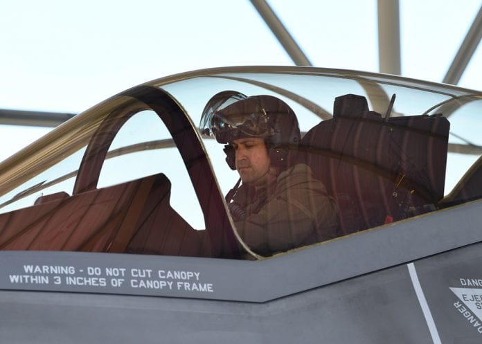 luke pilot1