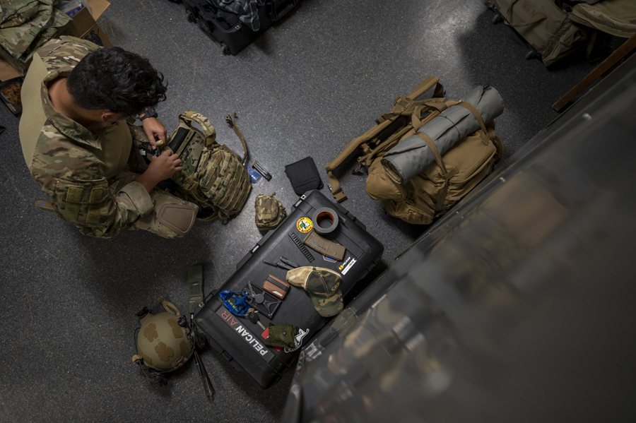 Air Force photograph by Staff Sgt. Noah D. Coger