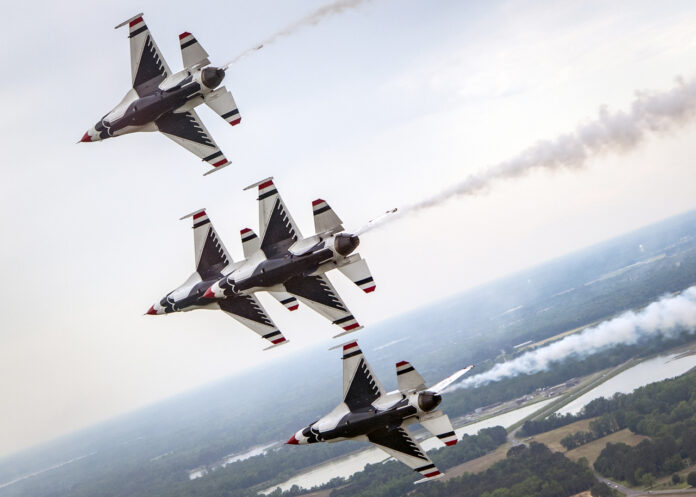 Thunderbirds fly to SJ AFB