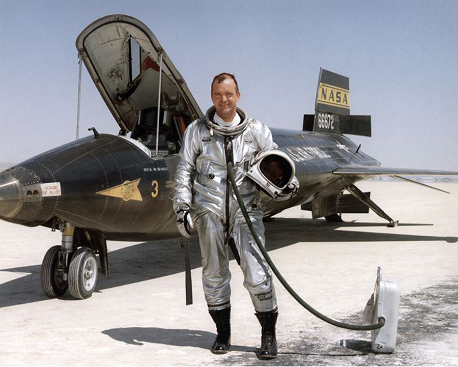 On This Date - Aerotech News & Review