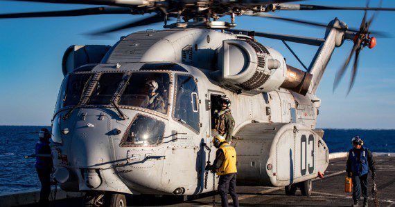 Navy photograph by PO1 John Bellino