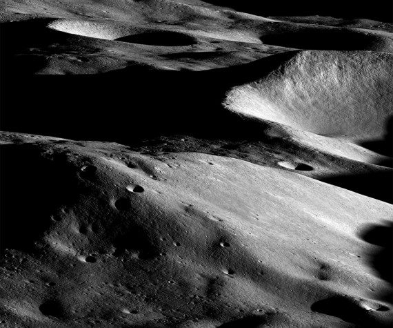 NASA/GSFC/Arizona State University photograph