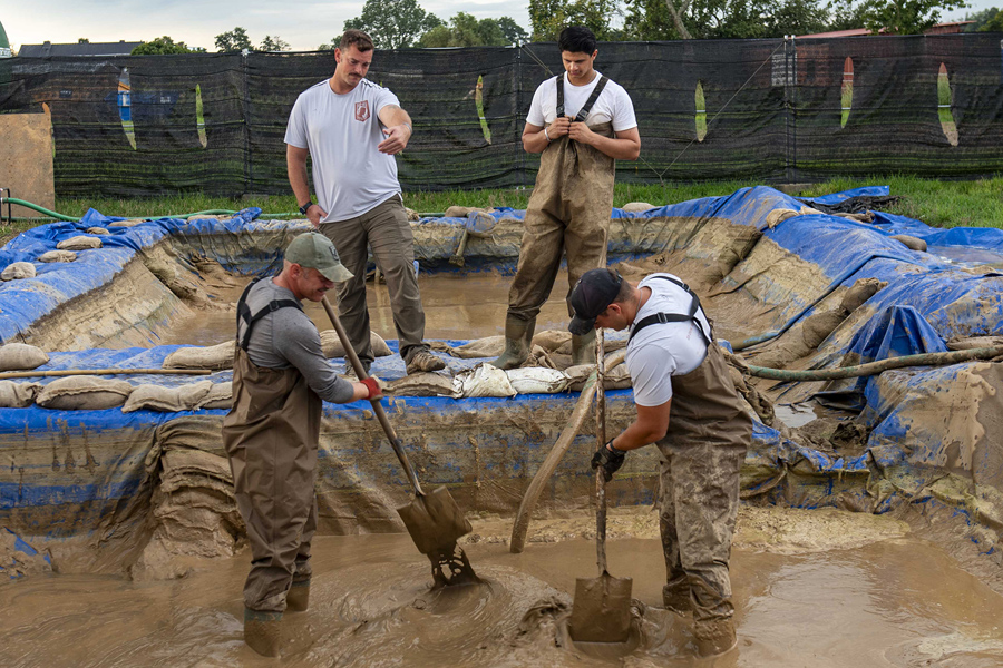 Marine Corps photograph by Sgt. Jack A. E. Rigsby