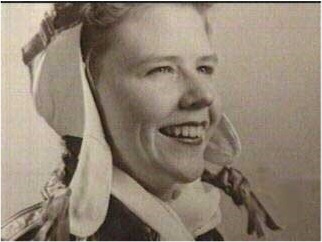 Flora Belle Reece Headshot —Flora Belle Reece in her 1940s WASPs photo. (Courtesy photo)